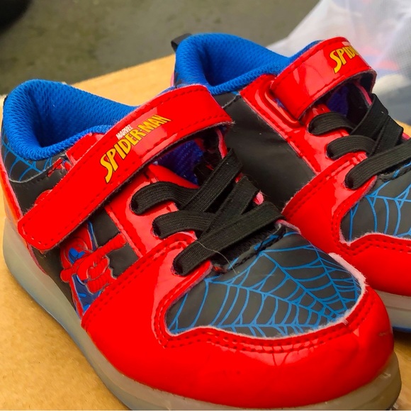 Marvel Spiderman Boy’s High Top Sneakers Red & Blue Toddler Boys  Shoes Size 10 - Picture 1 of 9